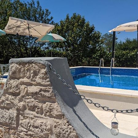 Apartman Aja Kaštelir Εξωτερικό φωτογραφία